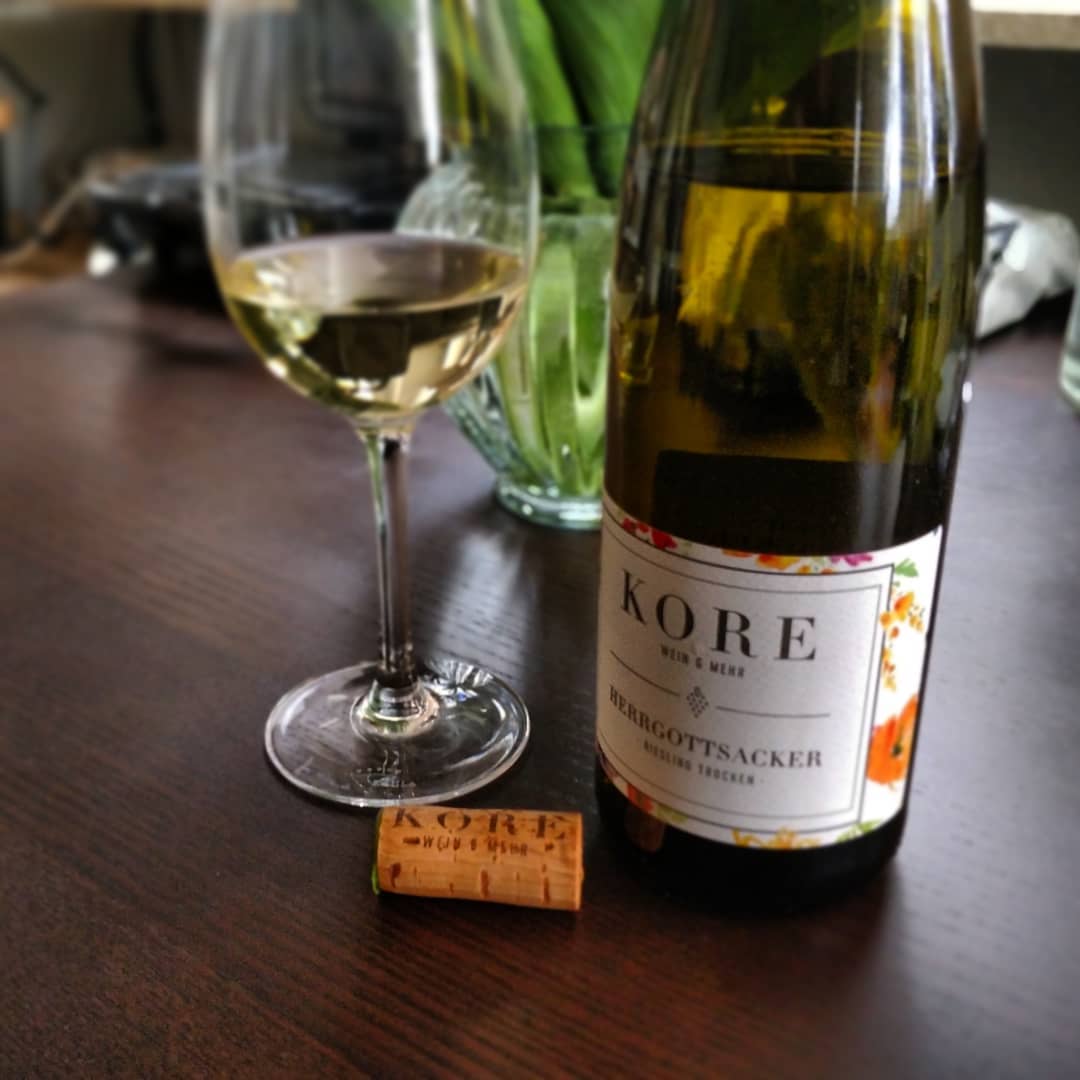 I had to order this one... #dry #whiteWine #riesling #kore - paired with Spaghetti Carbonara